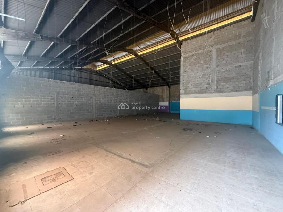 2250sqm Warehouse Space, Agidingbi Road, Agidingbi, Ikeja, Lagos, Warehouse for Rent