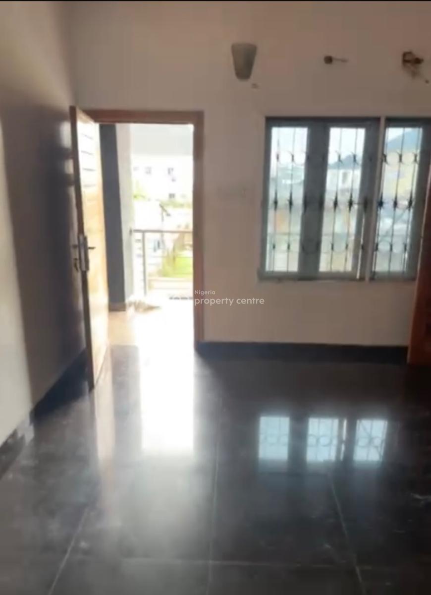 Standard & Spacious 2bedroom Apartment(upstairs), Sangotedo, Ajah, Lagos, Flat / Apartment for Rent