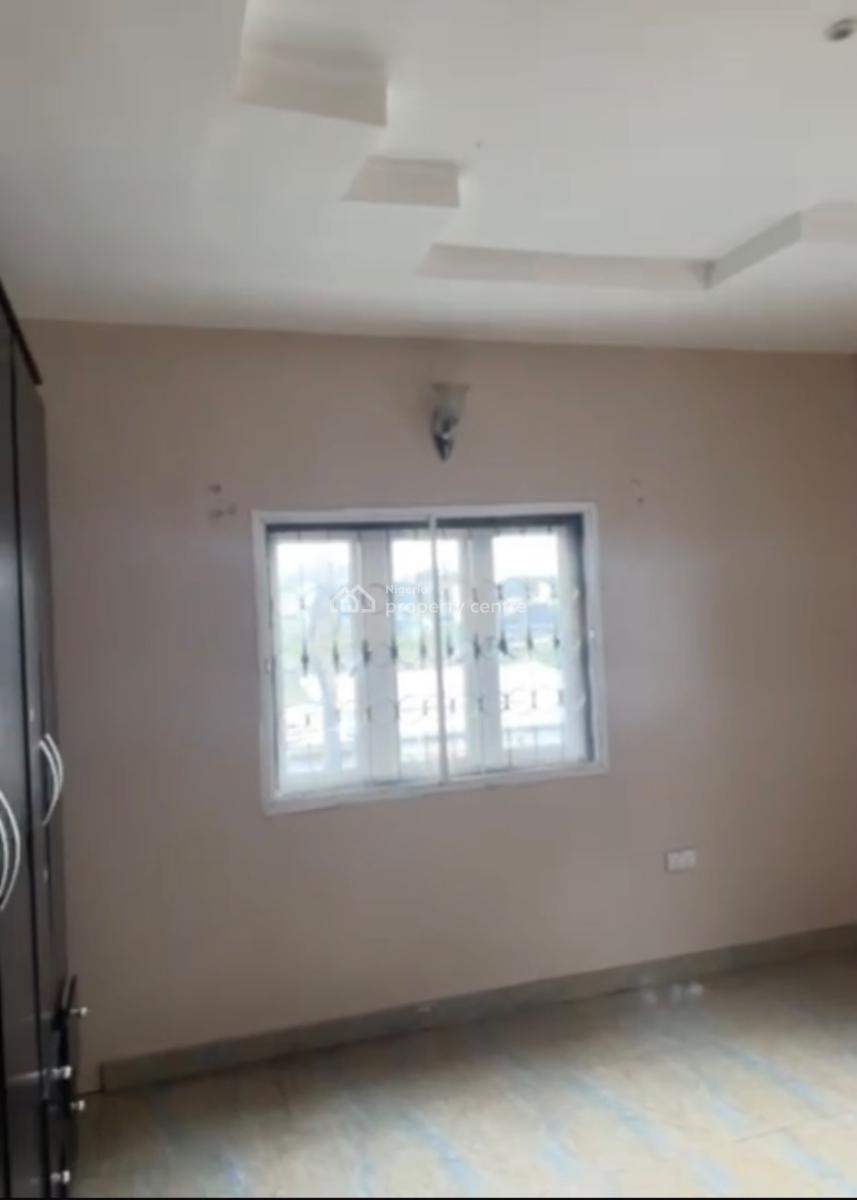 Standard & Spacious 2bedroom Apartment(upstairs), Sangotedo, Ajah, Lagos, Flat / Apartment for Rent