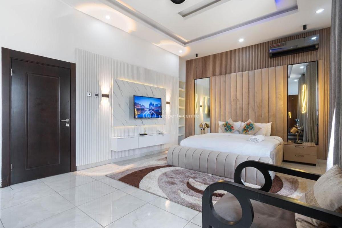 Beautiful 3 Bedroom Apartment with Swimming Pool and Snooker Board, By Elf Bus Stop, Lekki Right Side, Lekki Phase 1, Lekki, Lagos, Flat / Apartment Short Let