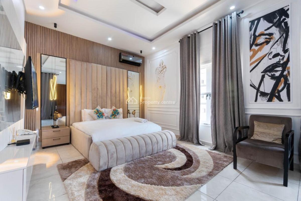 Beautiful 3 Bedroom Apartment with Swimming Pool and Snooker Board, By Elf Bus Stop, Lekki Right Side, Lekki Phase 1, Lekki, Lagos, Flat / Apartment Short Let