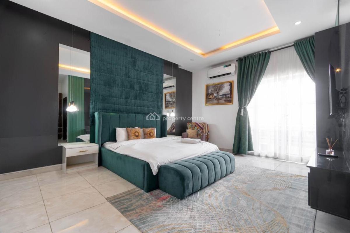 Beautiful 3 Bedroom Apartment with Swimming Pool and Snooker Board, By Elf Bus Stop, Lekki Right Side, Lekki Phase 1, Lekki, Lagos, Flat / Apartment Short Let