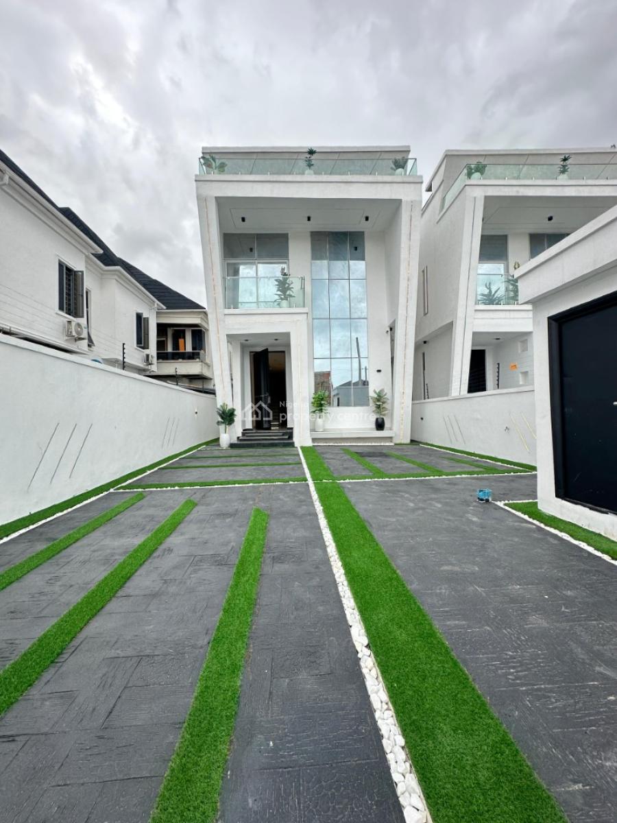 Exquisite Luxury Spacious 5 Bedroom Fully Detached Duplex with Bq, Ologolo, Lekki, Lagos, Detached Duplex for Sale