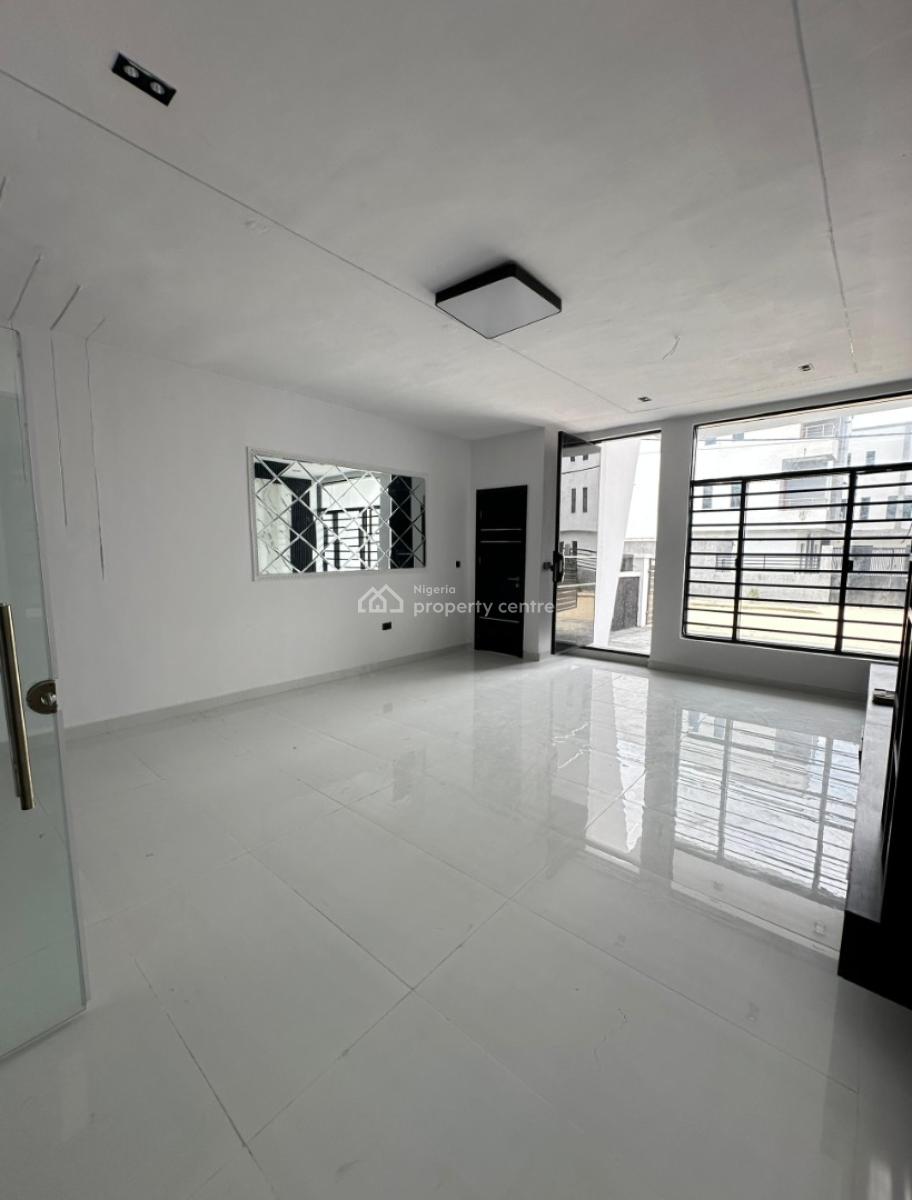 Exquisite Luxury Spacious 4 Bedroom Semi-detached Duplex with Bq, Ikota, Lekki, Lagos, Semi-detached Duplex for Sale