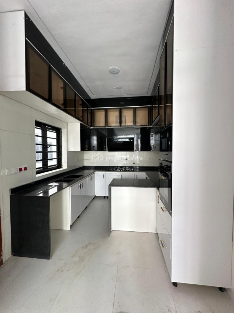 Exquisite Luxury Spacious 4 Bedroom Semi-detached Duplex with Bq, Ikota, Lekki, Lagos, Semi-detached Duplex for Sale