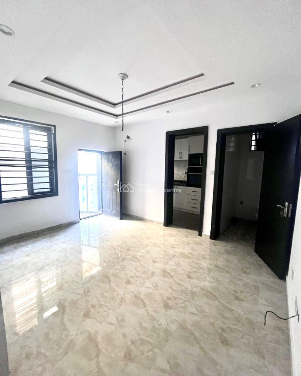 1 Bedroom Apartment, Ikate Elegushi, Lekki, Lagos, Mini Flat (room and Parlour) for Sale