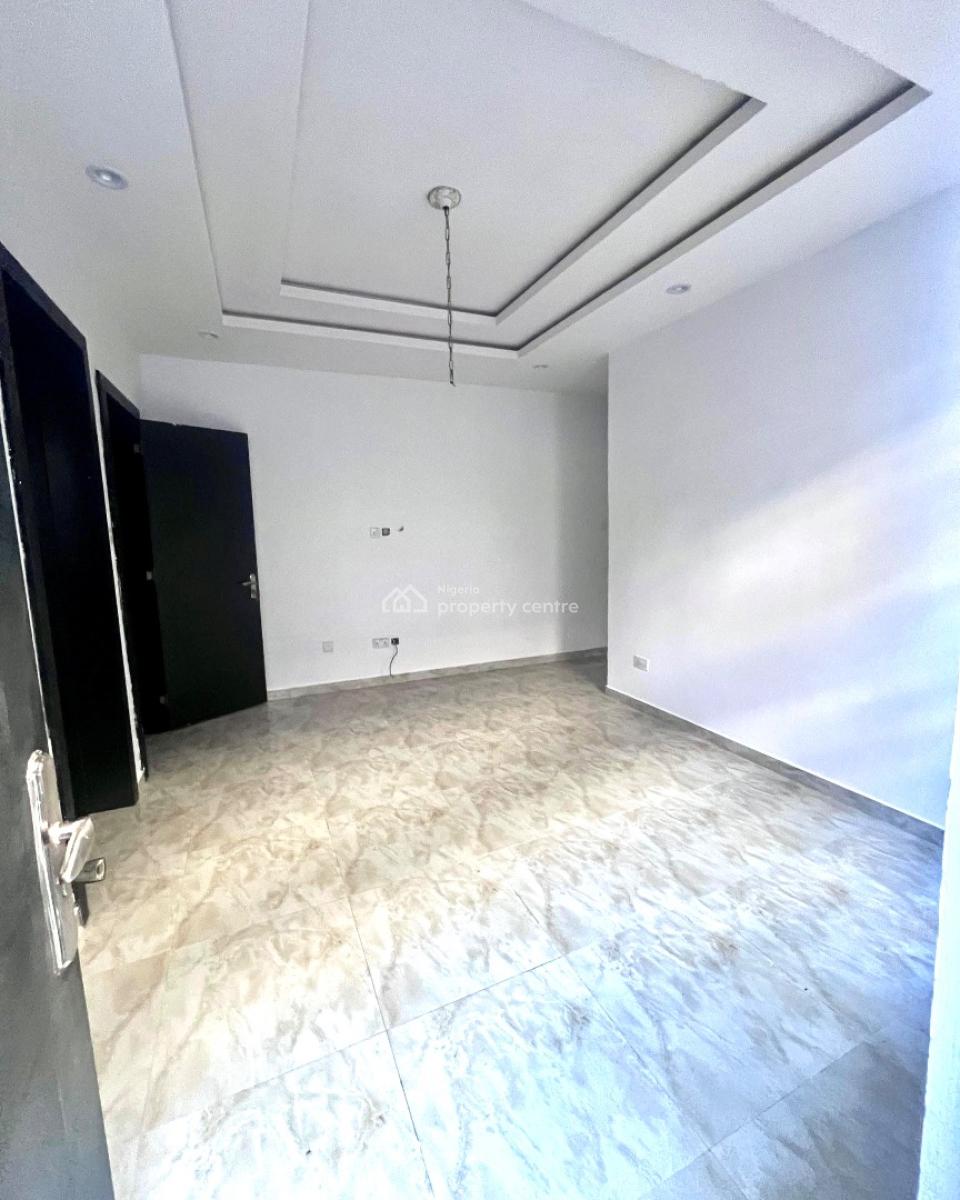 1 Bedroom Apartment, Ikate Elegushi, Lekki, Lagos, Mini Flat (room and Parlour) for Sale
