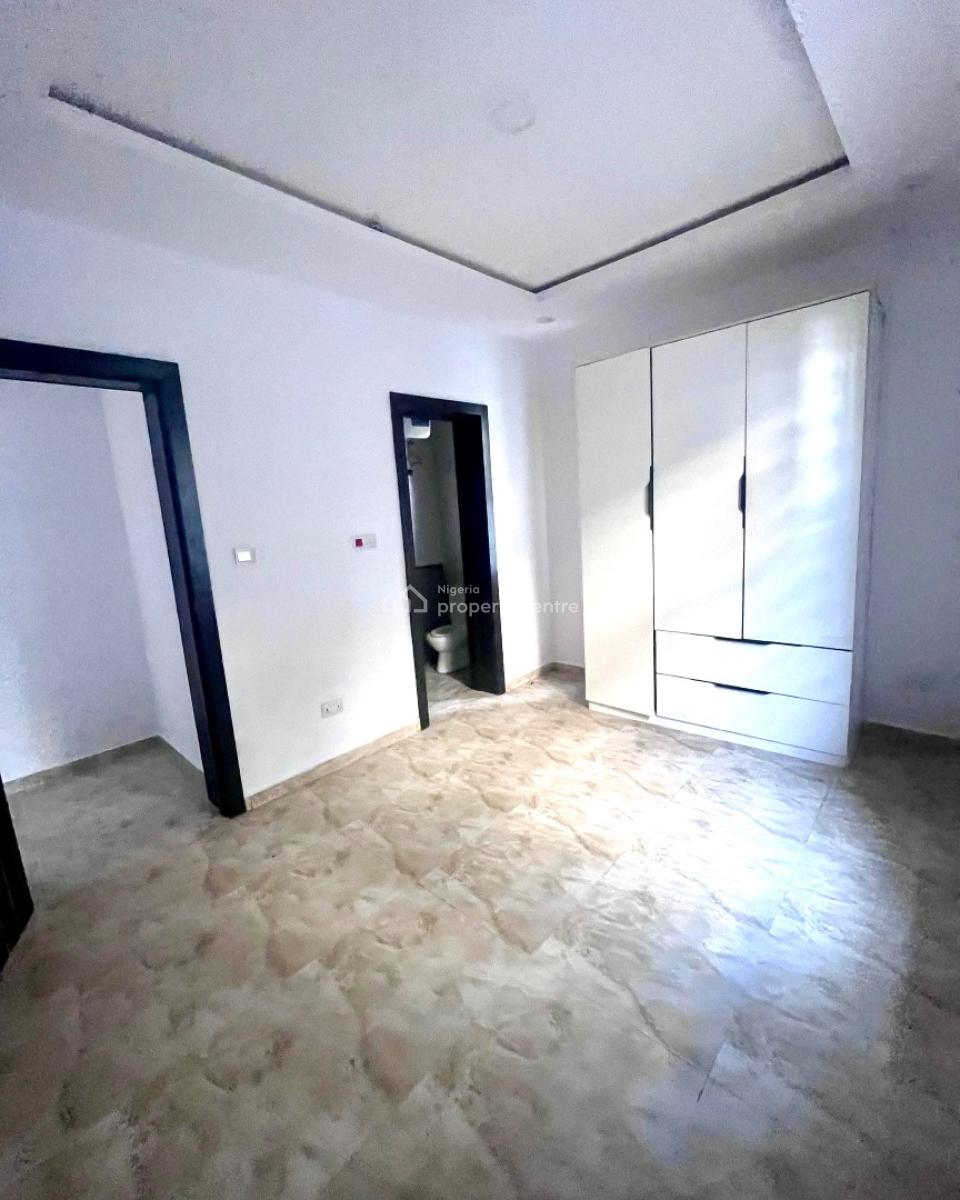 1 Bedroom Apartment, Ikate Elegushi, Lekki, Lagos, Mini Flat (room and Parlour) for Sale