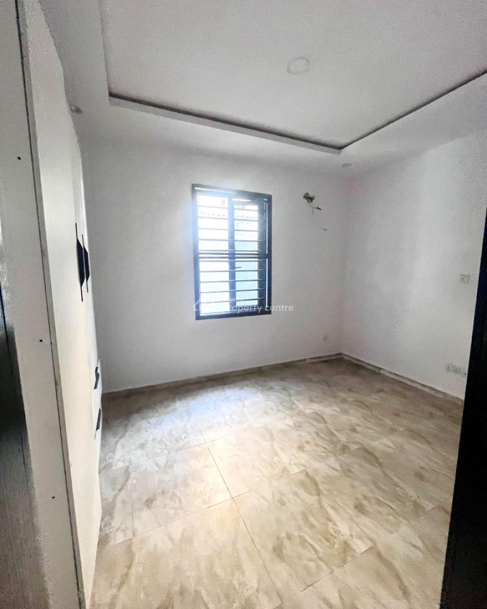 1 Bedroom Apartment, Ikate Elegushi, Lekki, Lagos, Mini Flat (room and Parlour) for Sale