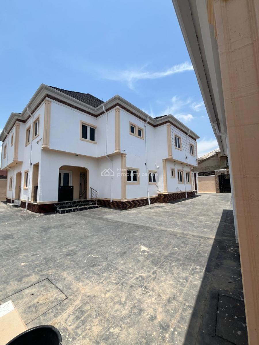 Tastefully Built 5 Bedroom Detached Duplex + 2 Bedroom Bungalow, Akala Express, Ibadan, Oyo, House for Sale