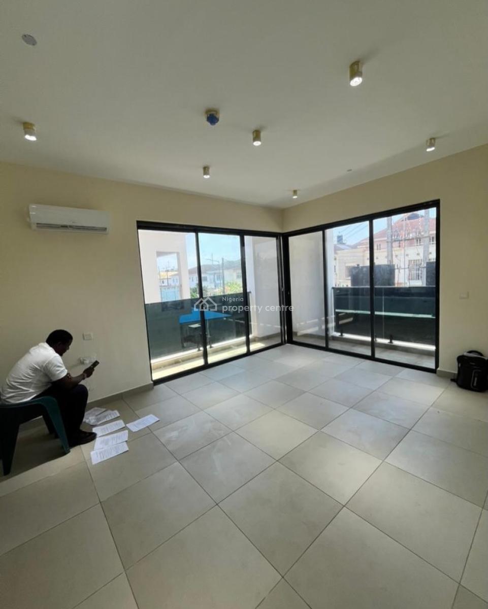 2 Bedroom Apartment, Lekki, Lagos, Block of Flats for Sale