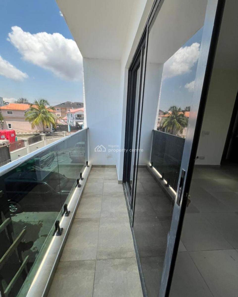 2 Bedroom Apartment, Lekki, Lagos, Block of Flats for Sale