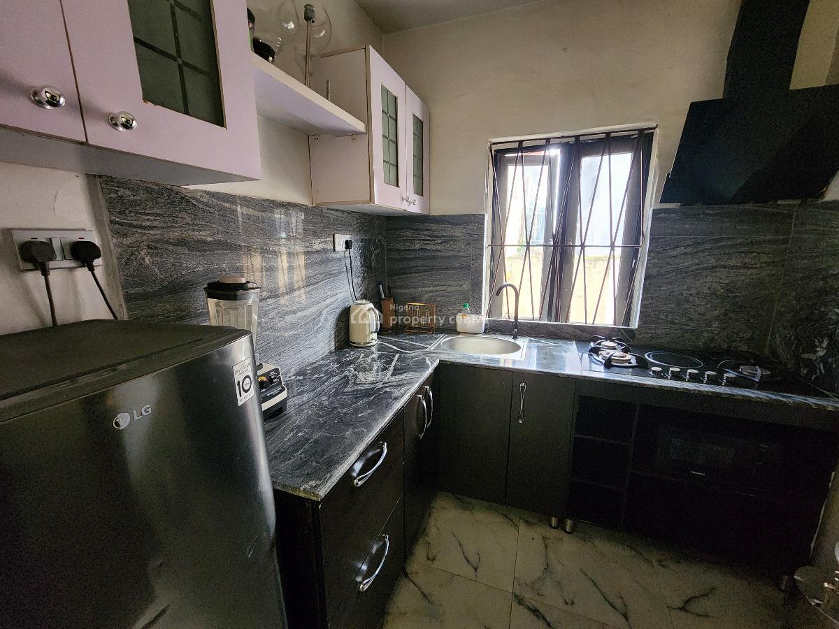 Luxury 3 Bedrooms Flat with No Extra Fees, Ikeja Gra, Ikeja, Lagos, Flat / Apartment for Rent