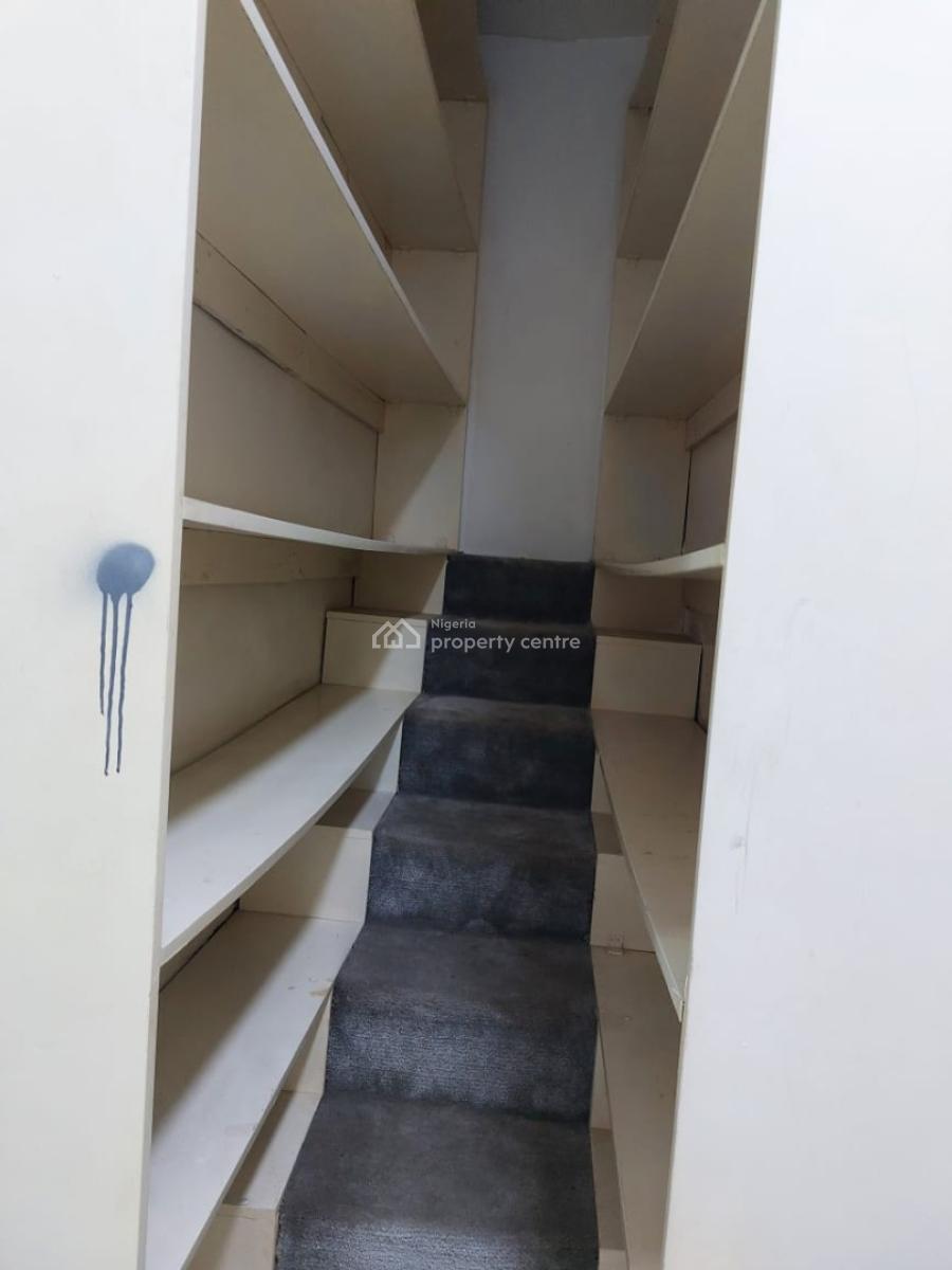 Service 1bedroom ...more Pics Available, Lekki Phase 2, Lekki, Lagos, Mini Flat (room and Parlour) for Rent