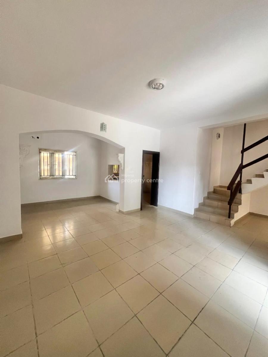 Well Maintained Self Serviced 3 Bedroom Terrace Duplex with Bq, Ikate Elegushi, Lekki, Lagos, Terraced Duplex for Rent