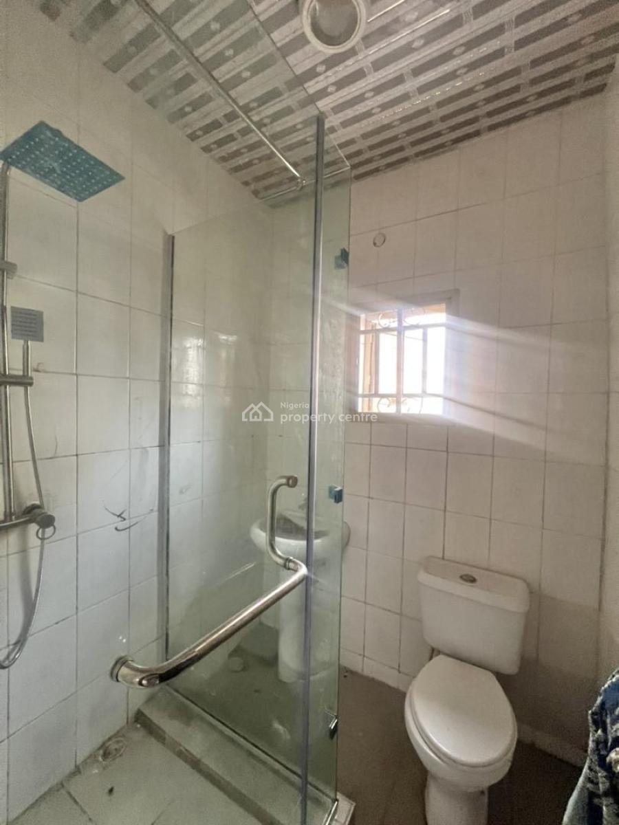 Well Maintained Self Serviced 3 Bedroom Terrace Duplex with Bq, Ikate Elegushi, Lekki, Lagos, Terraced Duplex for Rent