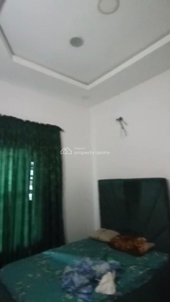 Shared Apt Room Upstairs Comes with Inverter, Osapa, Lekki, Lagos, Flat / Apartment for Rent
