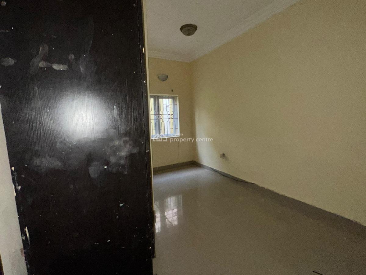 3 Bedroom Flat, Off International Airport Road Ajao Estate, Isolo, Lagos, Flat / Apartment for Rent