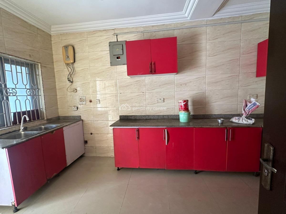 3 Bedroom Flat, Off International Airport Road Ajao Estate, Isolo, Lagos, Flat / Apartment for Rent