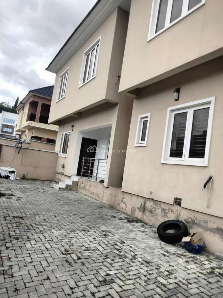 5 Bedrooms Semi-detached Duplex at Magodo Gra Phase 2 Shangisha, Off Adetoro Adelaja Street, Gra Phase 2, Magodo, Lagos, Semi-detached Duplex for Rent