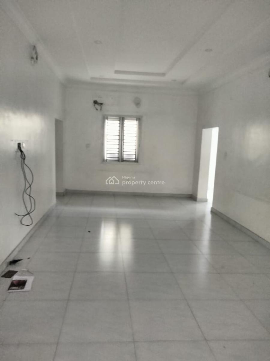 5 Bedrooms Semi-detached Duplex at Magodo Gra Phase 2 Shangisha, Off Adetoro Adelaja Street, Gra Phase 2, Magodo, Lagos, Semi-detached Duplex for Rent