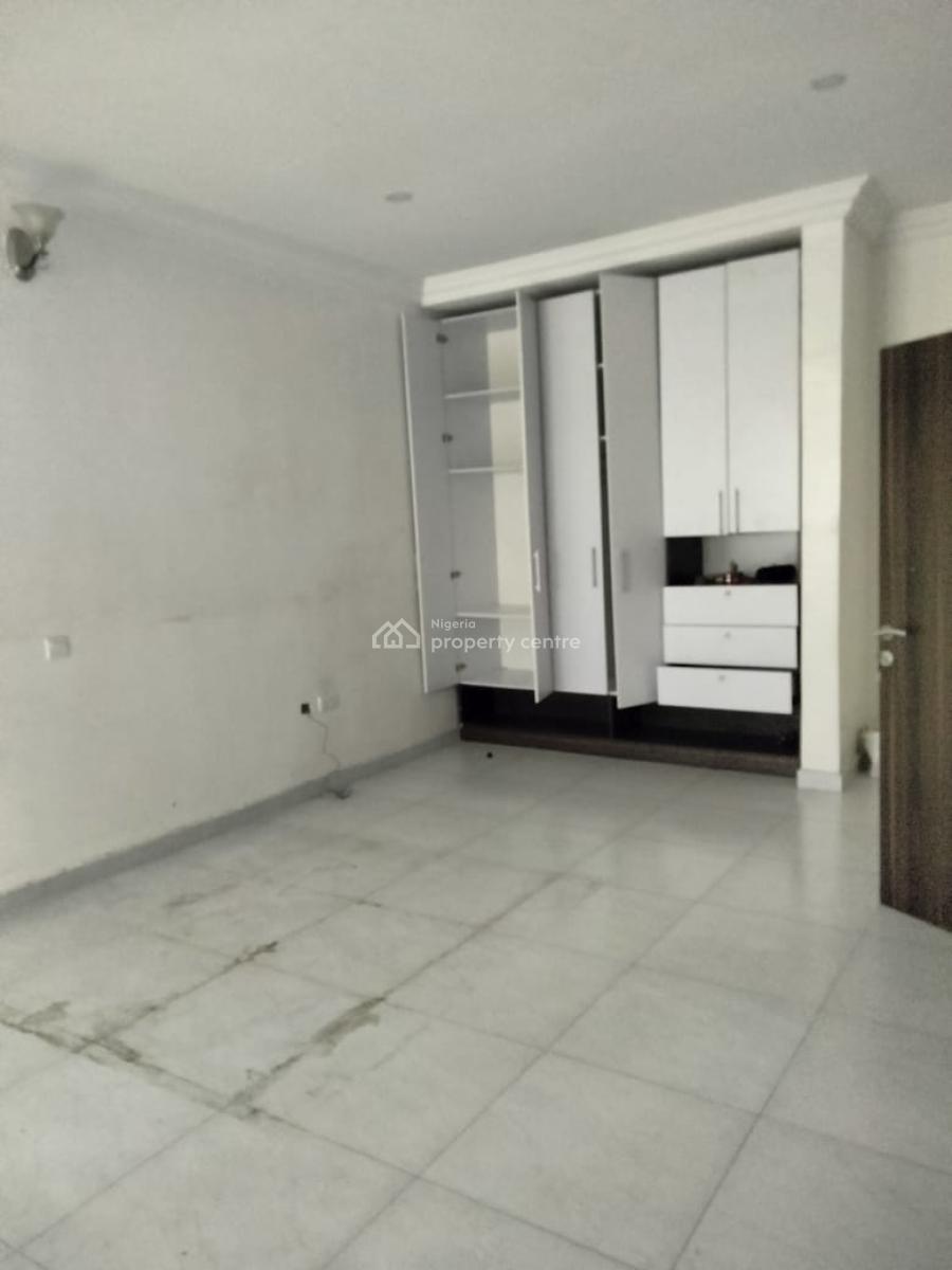 5 Bedrooms Semi-detached Duplex at Magodo Gra Phase 2 Shangisha, Off Adetoro Adelaja Street, Gra Phase 2, Magodo, Lagos, Semi-detached Duplex for Rent