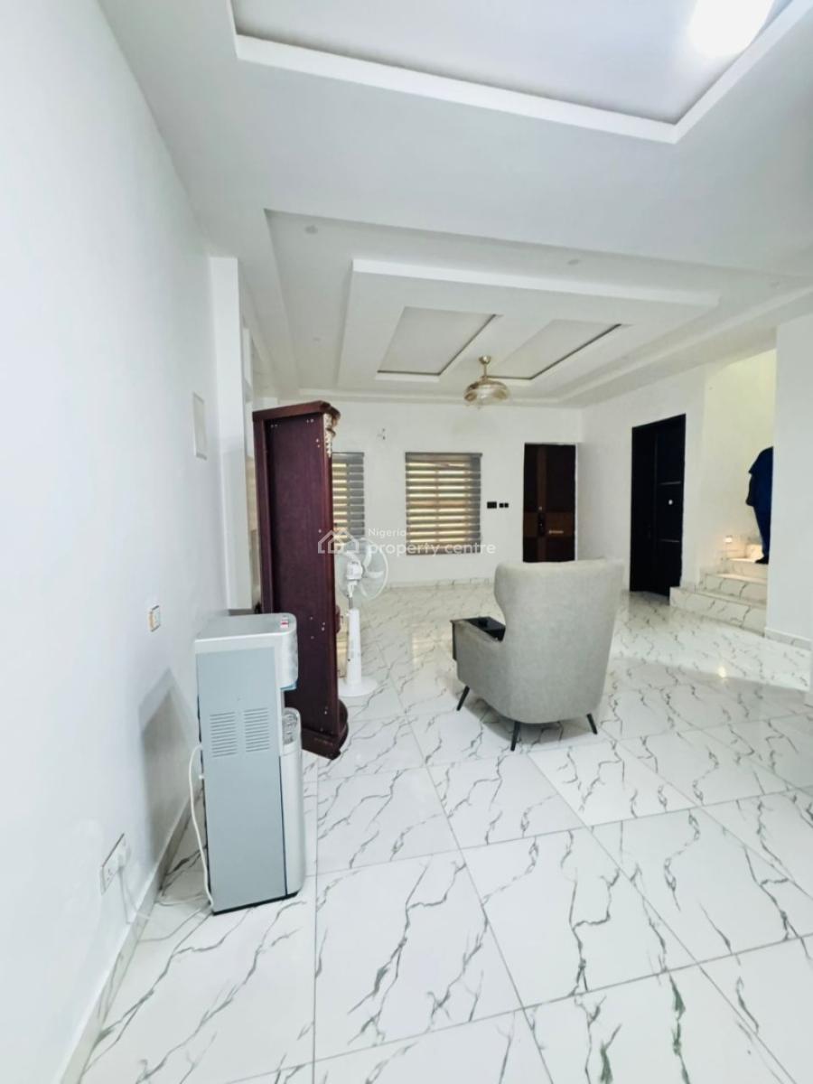 Distress...coxy 4bedroom Terrace Duplex Noe Availiable for N135m, Orchidr Road Lekki Lagos, Lekki, Lagos, Terraced Duplex for Sale
