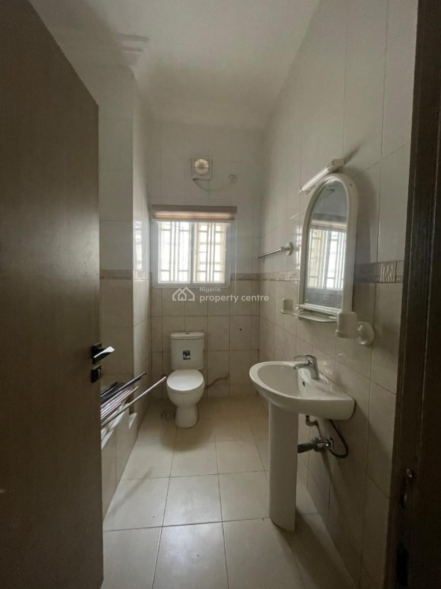 5 Bedroom Detached House, Guzape District, Abuja, Detached Duplex for Sale