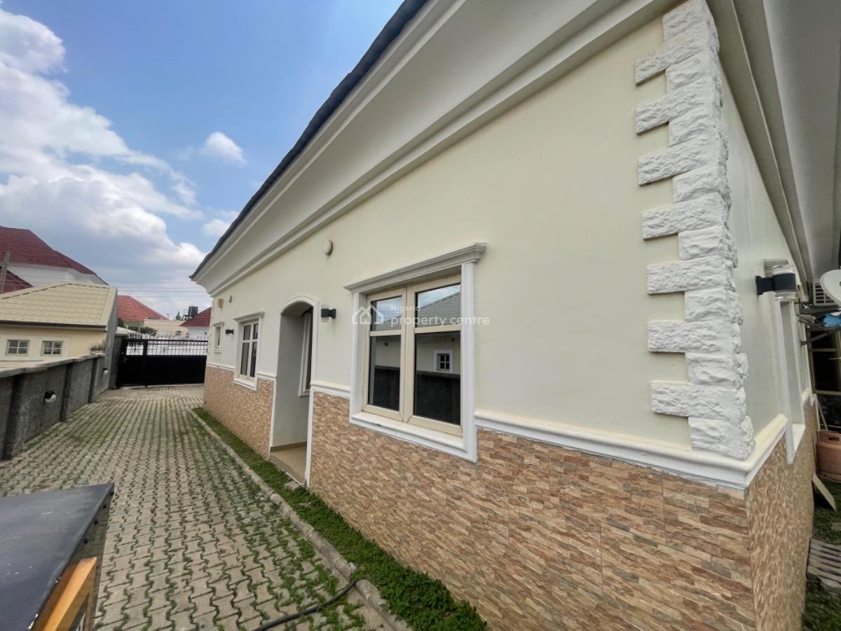 Spacious Three Bedroom Bungalow, Favour Land Estate Life Camp, Life Camp, Abuja, Semi-detached Bungalow for Rent