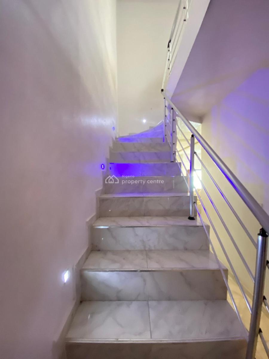 Modern 4 Bedroom Semi-detached Duplex with Bq, Chevron Lekki Lagos, Lekki Expressway, Lekki, Lagos, Semi-detached Duplex for Sale