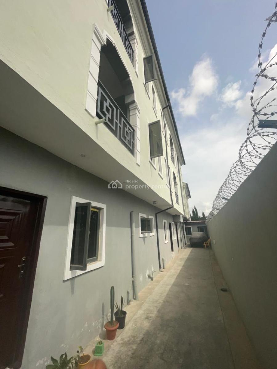 Luxury 2bedroom Apartment, Off Mobil Road, Ilaje, Ajah, Lagos, Flat / Apartment for Rent