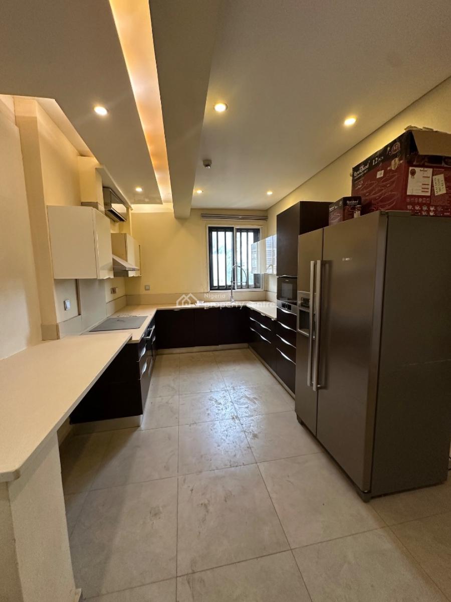 Exquisitely Furnished 3 Bedroom Flat with 1 Room Bq, Off Mtn Office Maitama Roundabout, Maitama District, Abuja, Flat / Apartment for Rent