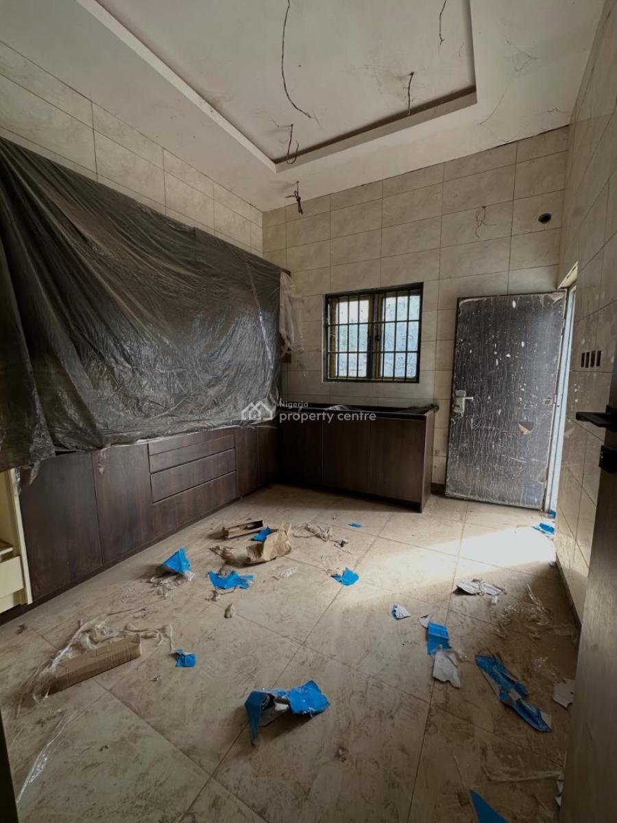 4bedroom Terrace Duplex with Bq, Gaduwa, Abuja, Terraced Duplex for Sale
