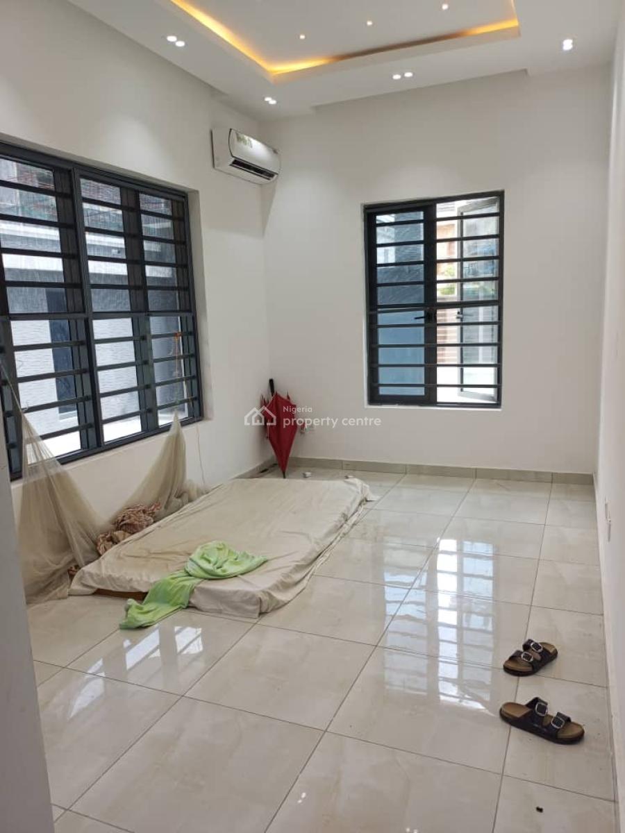 Luxury 3bedroom Apartment, Lekki Phase 1, Lekki, Lagos, Flat / Apartment for Rent