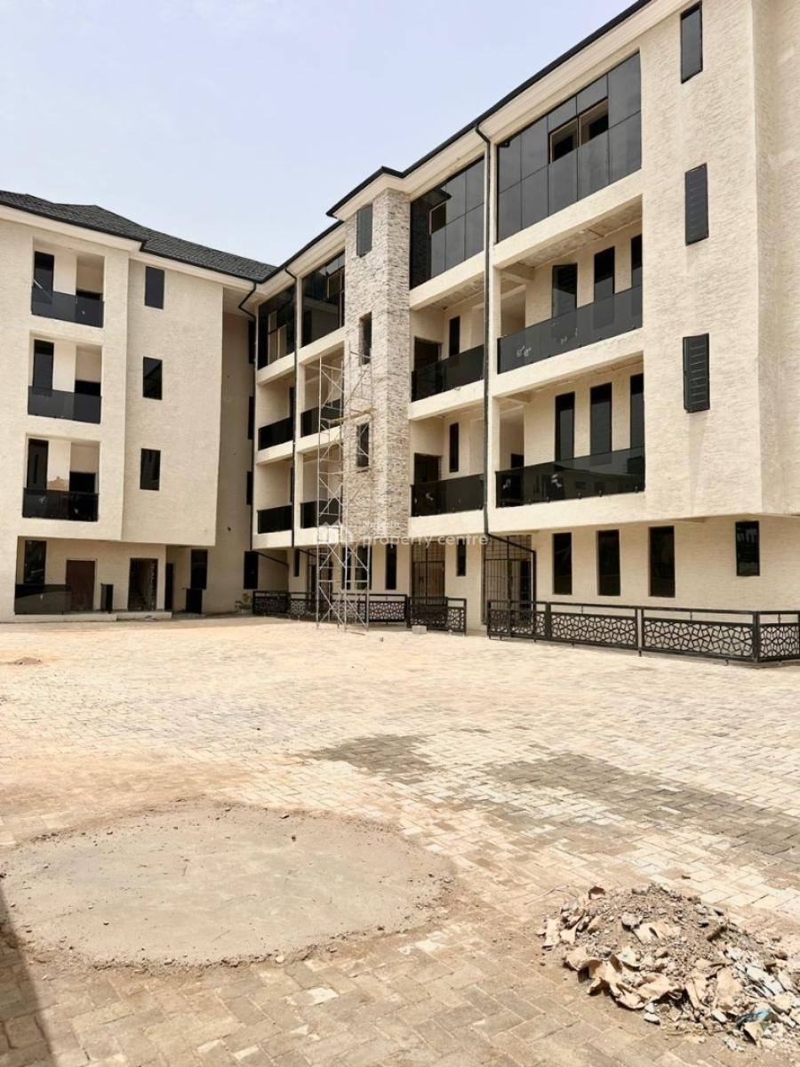 Spacious 3 Bedroom Apartment, Jahi, Abuja, Flat / Apartment for Sale