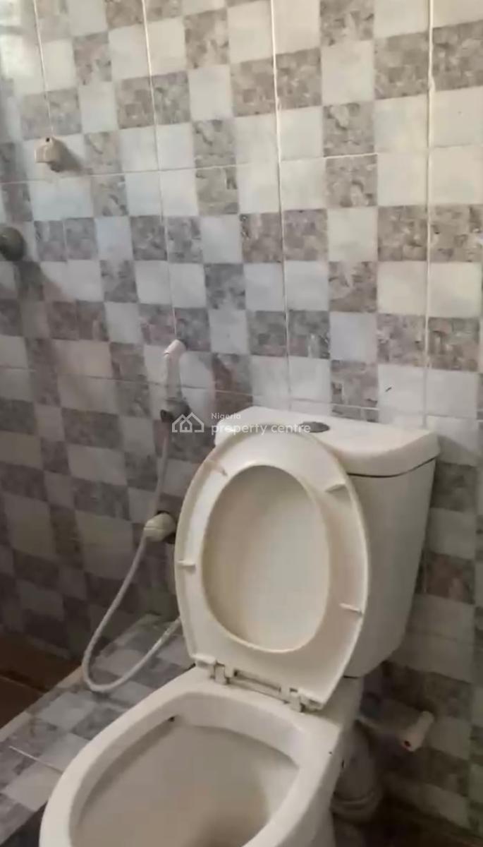 a Lovely 3 Bedroom Flat with Rooms En-suite Upstairs, Agege Side of Mangoro, Mangoro, Ikeja, Lagos, Flat / Apartment for Rent