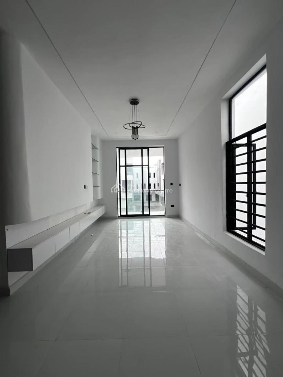 Luxurious  4-bedrooms Fully Detached  Duplex with Bq, Ikota, Lekki, Lagos, Detached Duplex for Sale