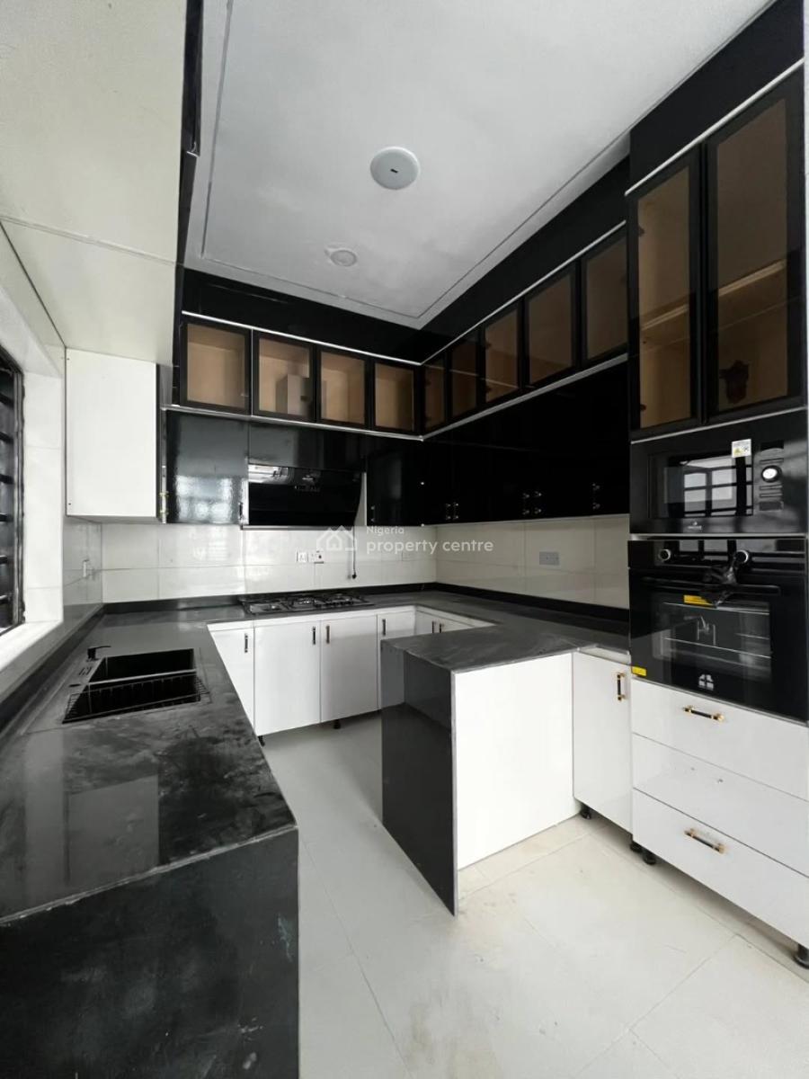 Luxurious  4-bedrooms Fully Detached  Duplex with Bq, Ikota, Lekki, Lagos, Detached Duplex for Sale