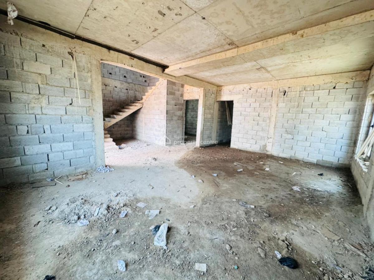 Well Built & Spacious 5 Bedroom Detached Duplex with Bq, Guzape, Guzape District, Abuja, Detached Bungalow for Sale