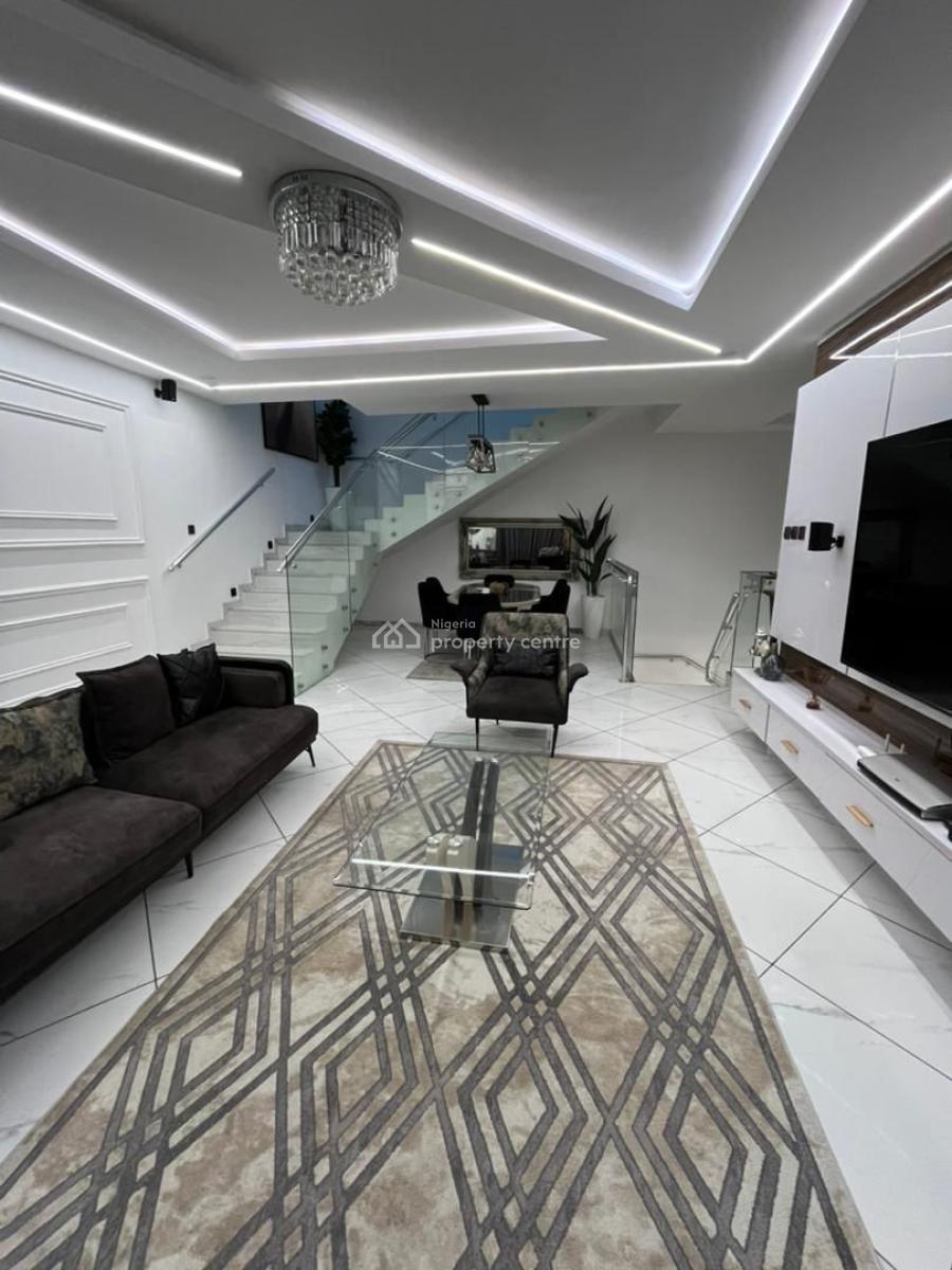 Luxury 4 Bedroom Apartment Self Compound, Lekki Phase 1, Lekki, Lagos, House Short Let