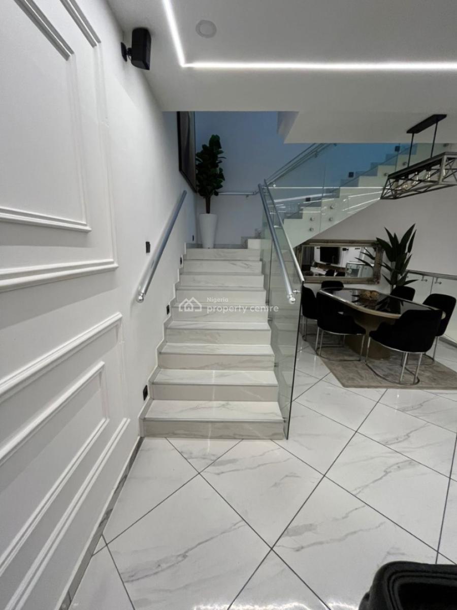 Luxury 4 Bedroom Apartment Self Compound, Lekki Phase 1, Lekki, Lagos, House Short Let
