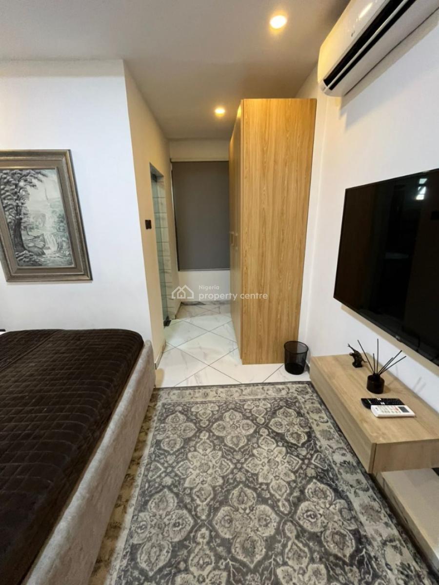 Luxury 4 Bedroom Apartment Self Compound, Lekki Phase 1, Lekki, Lagos, House Short Let