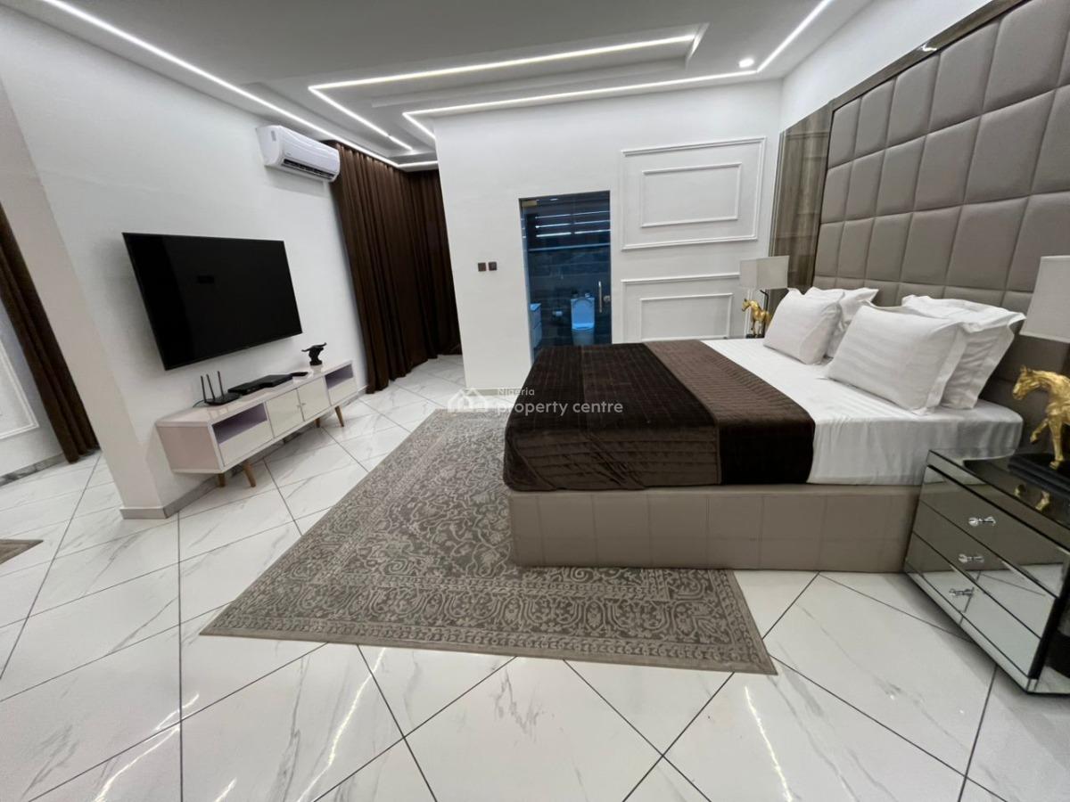 Luxury 4 Bedroom Apartment Self Compound, Lekki Phase 1, Lekki, Lagos, House Short Let