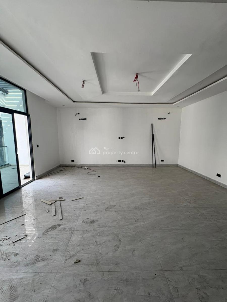 2 Bedroom Penthouse, Freedom Way, Lekki Phase 1, Lekki, Lagos, Flat / Apartment for Rent