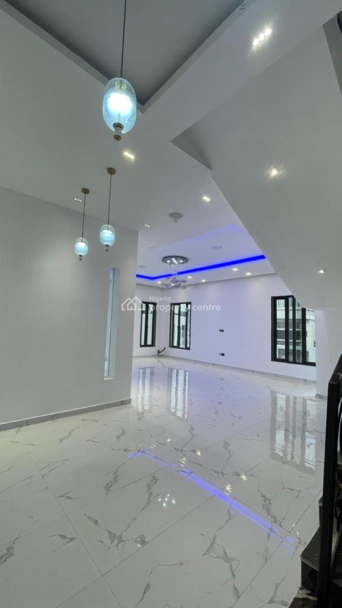 Exquisite 7-bedroom Apartment with 2bq, Pinnock Beach, Osapa, Lekki, Lagos, House for Sale