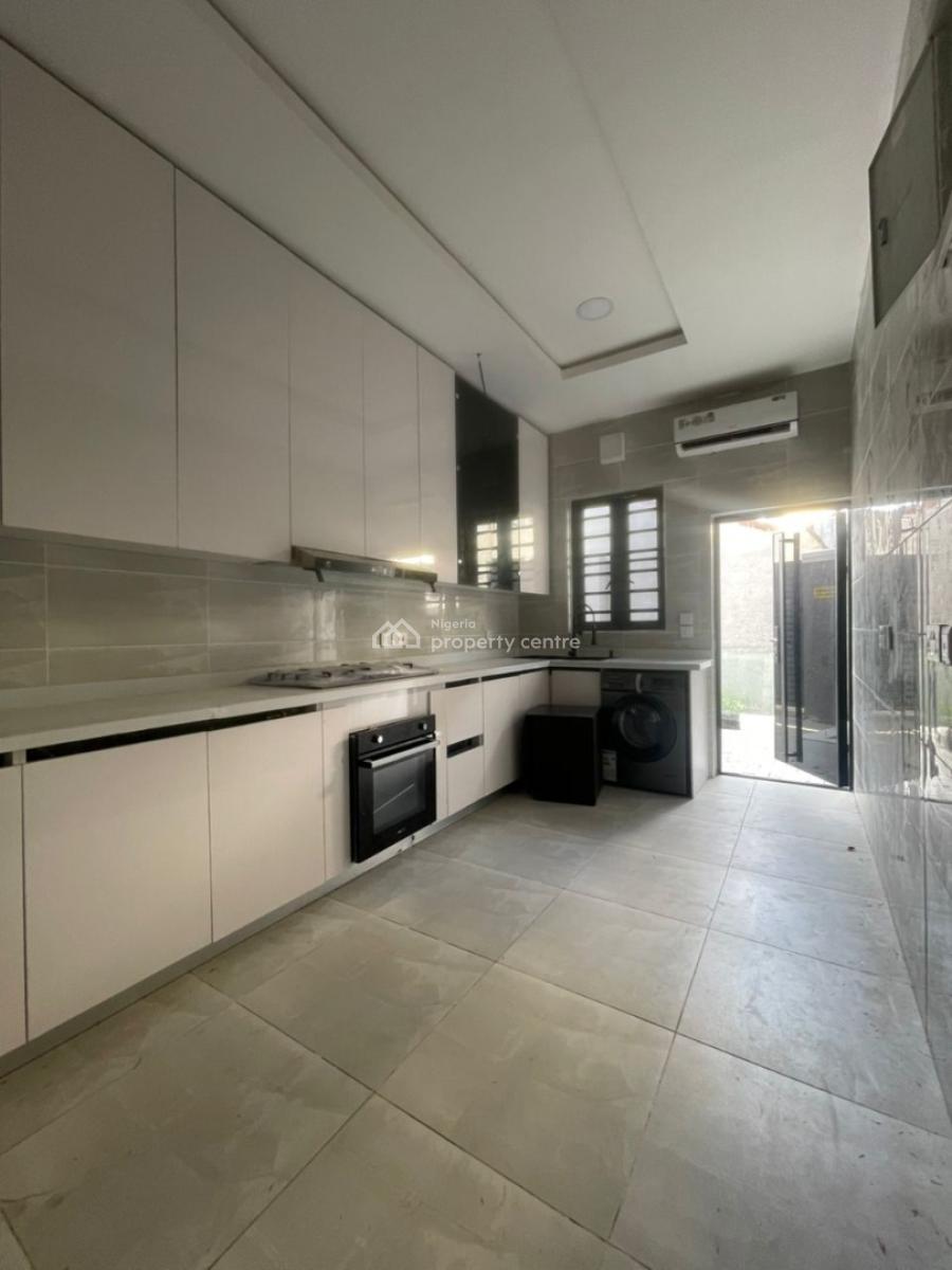 Luxury 4bedroom Terrace, Victoria Island (vi), Lagos, Terraced Duplex for Sale