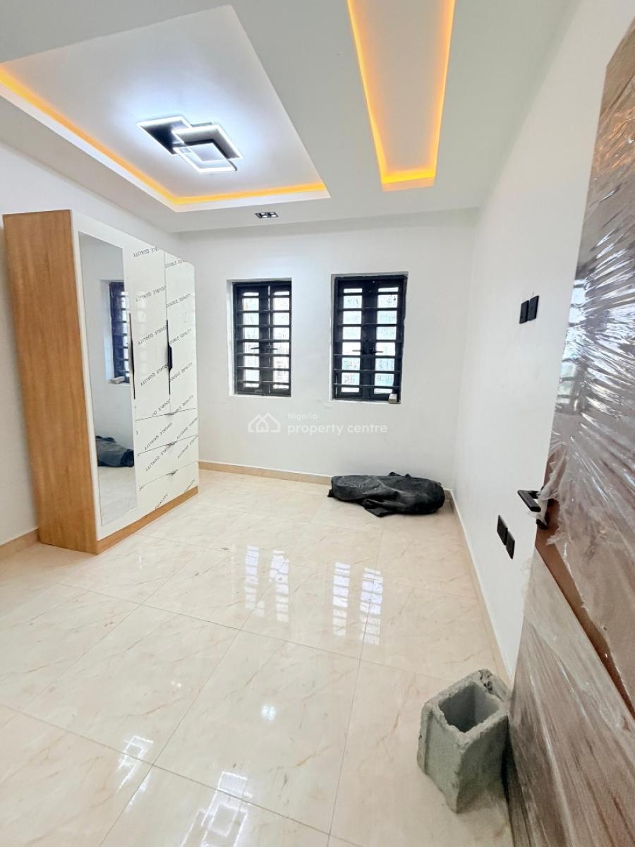 Luxury 4 Bedroom Terrace Duplex, Surulere, Lagos, Terraced Duplex for Sale