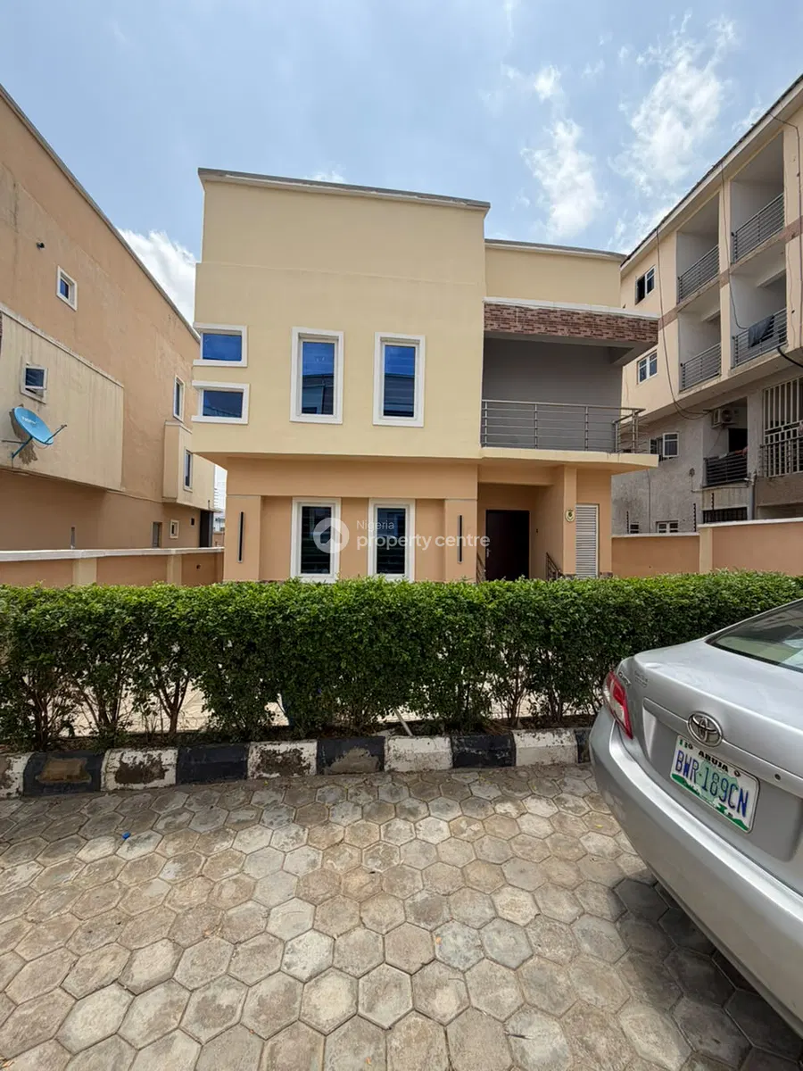 Beautiful 4 Bedroom Detached Serviced Duplex, Bq, Inside an Estate