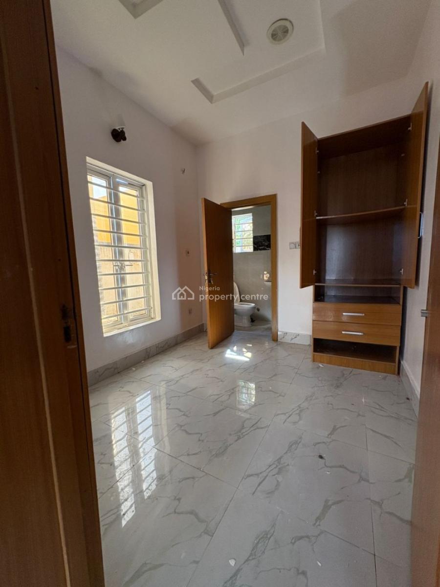 Onebedroom Mini  Flat with Visitor Tailor & Peraonal Meter, Orchid Road Before Round About, Lekki, Lagos, Mini Flat (room and Parlour) for Rent