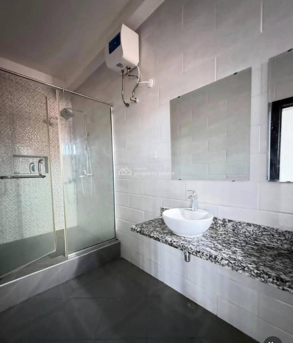 3bedroom Serviced Apartments, Lekki Phase 1, Lekki, Lagos, Flat / Apartment for Rent
